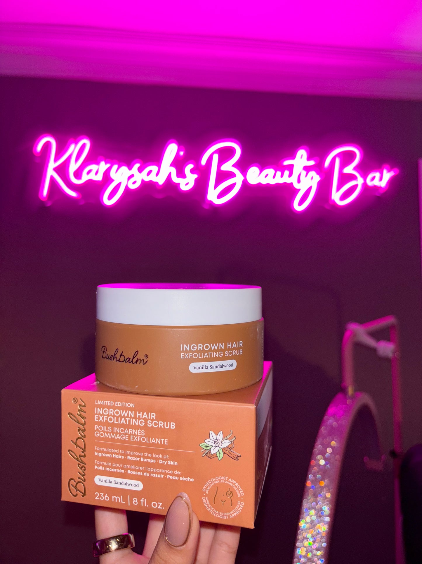 Bushbalm Vanilla Sandalwood Ingrown Hair Exfoliating Scrub