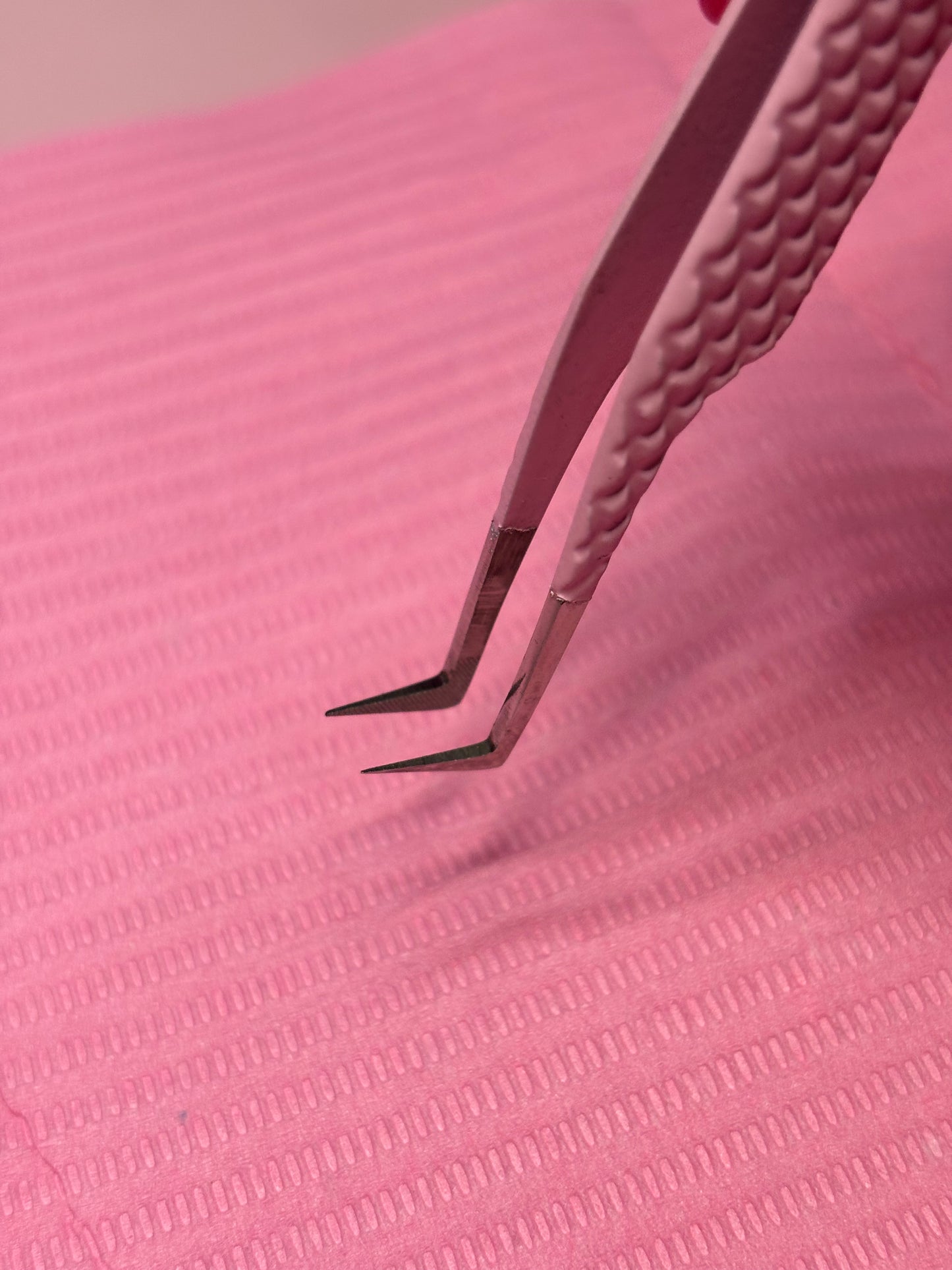 Fiber Tip- 90 Degree Boot Tweezer